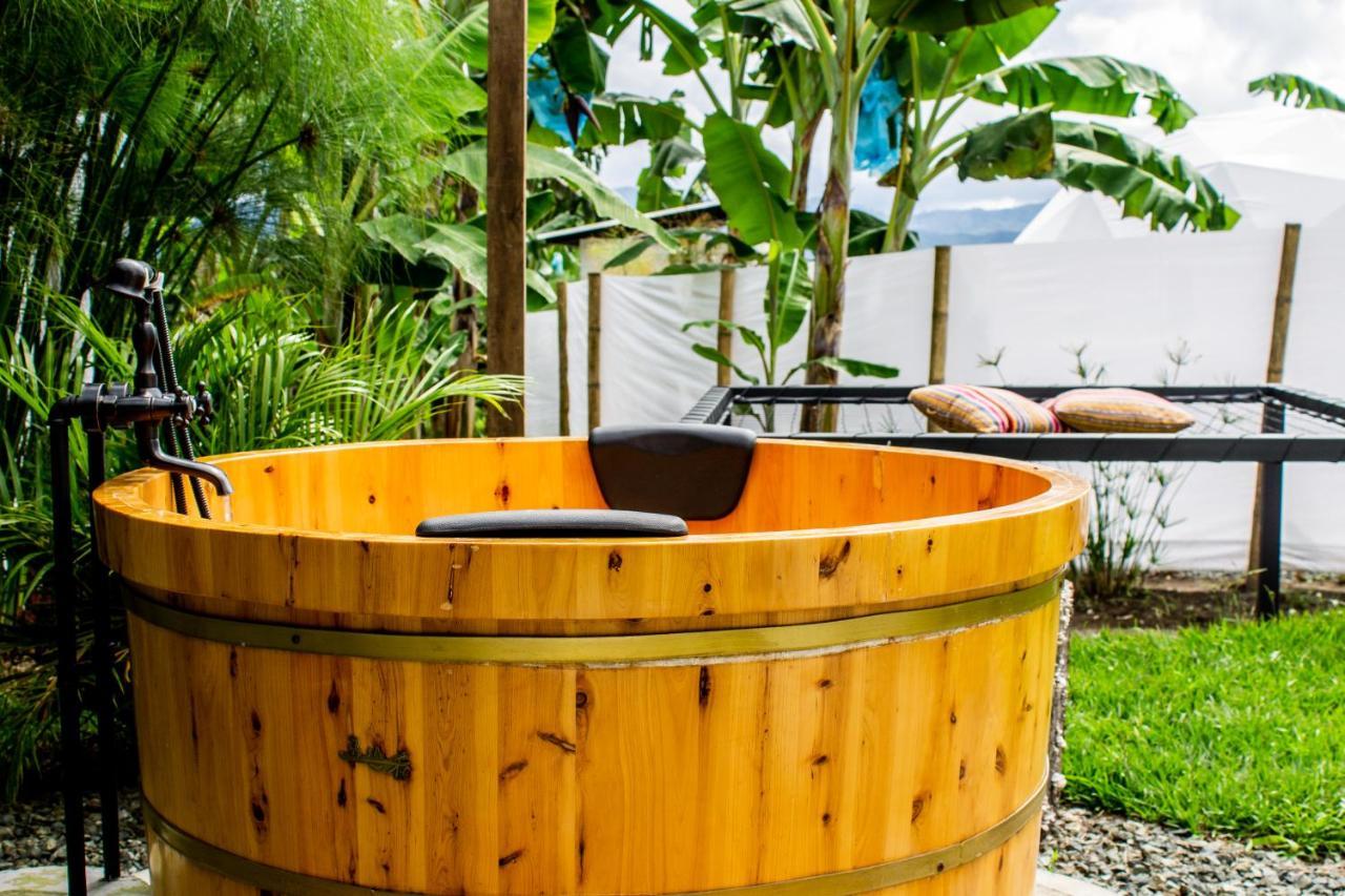 Orange Glamping Villa Кимбая Екстериор снимка