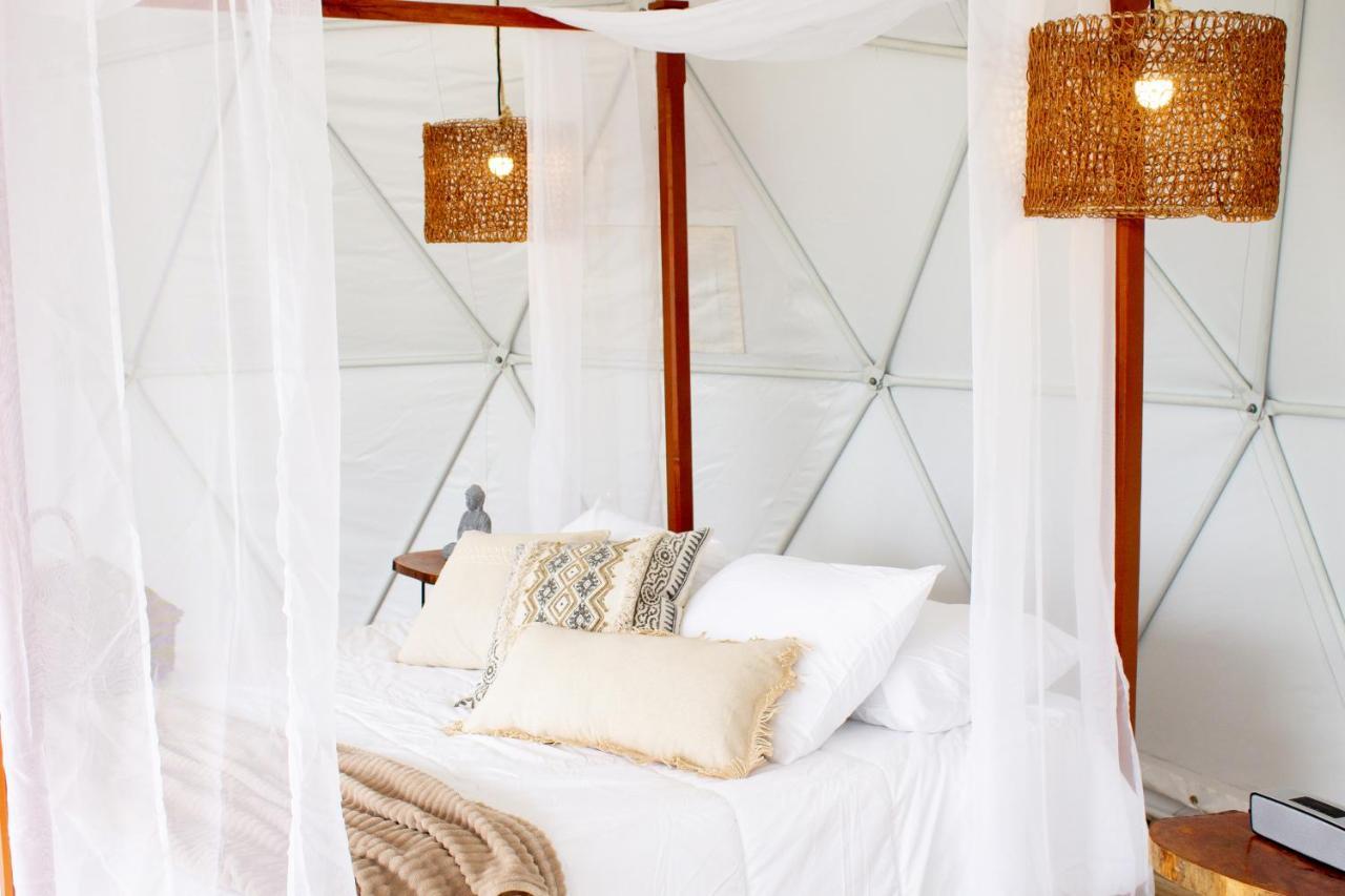 Orange Glamping Villa Кимбая Екстериор снимка