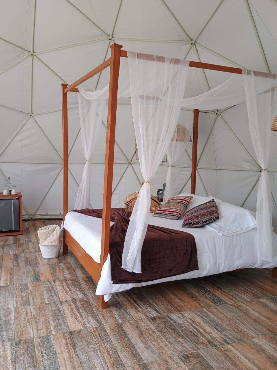 Orange Glamping Villa Кимбая Екстериор снимка